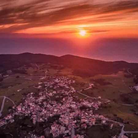 Vakantiehuis Windmill Near Shipwreck By 